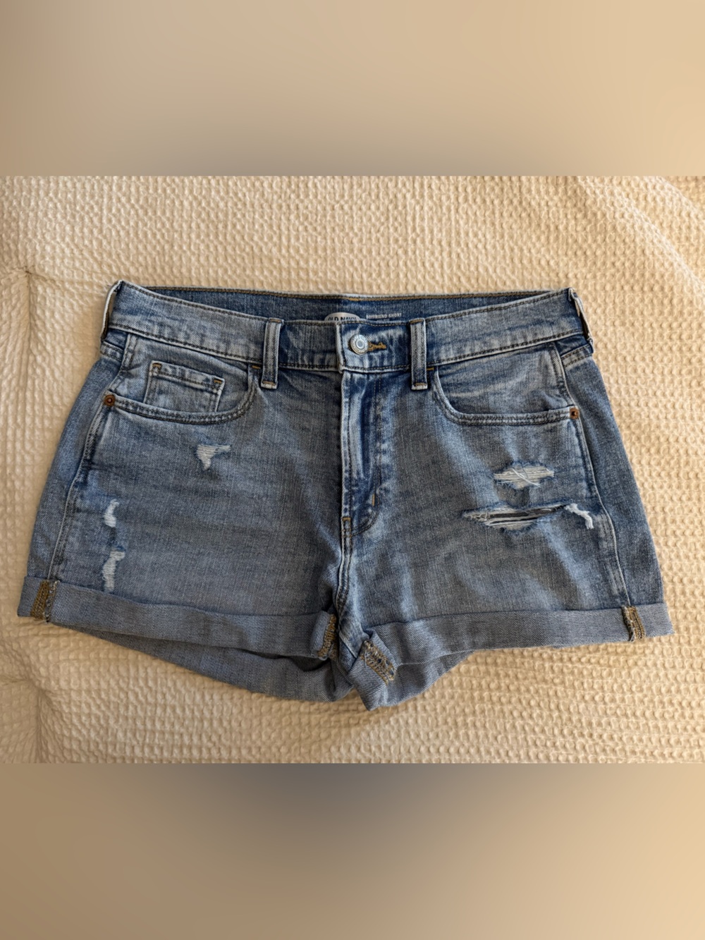 Old Navy Medium Blue Boyfriend Denim Shorts